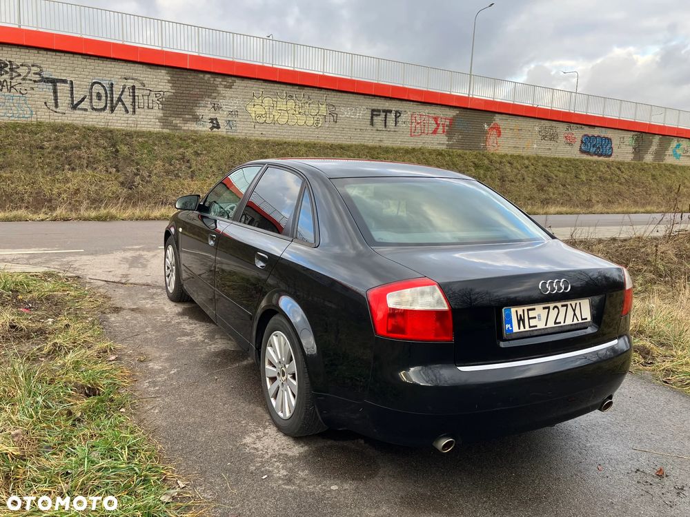 Audi A4 Limousine 1.8T - 5