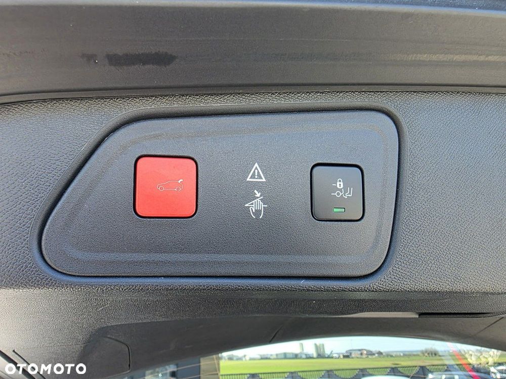 Peugeot 3008 2.0 BlueHDi GT S&S EAT8 - 10