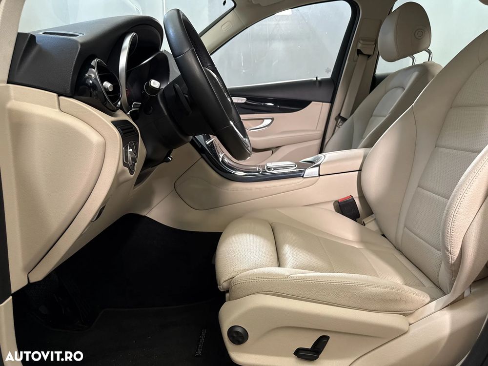 Mercedes-Benz GLC 200 4MATIC 9G-TRONIC - 25