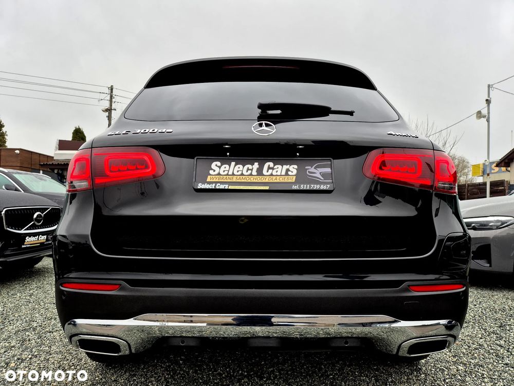 Mercedes-Benz GLC - 37