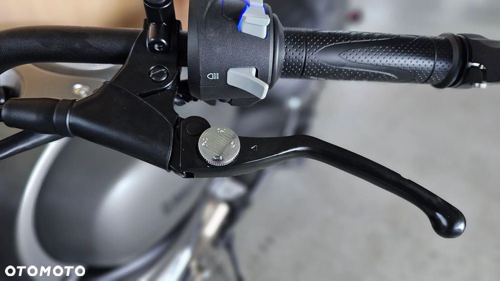 QJMOTOR SRV 700 - 11