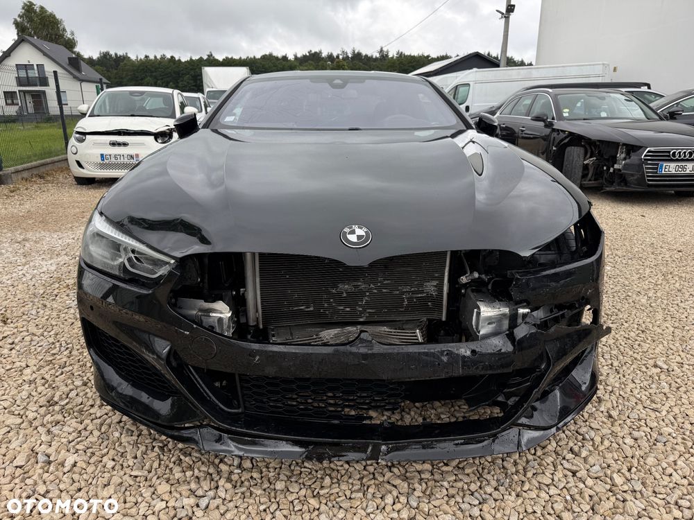 BMW Seria 8 - 7