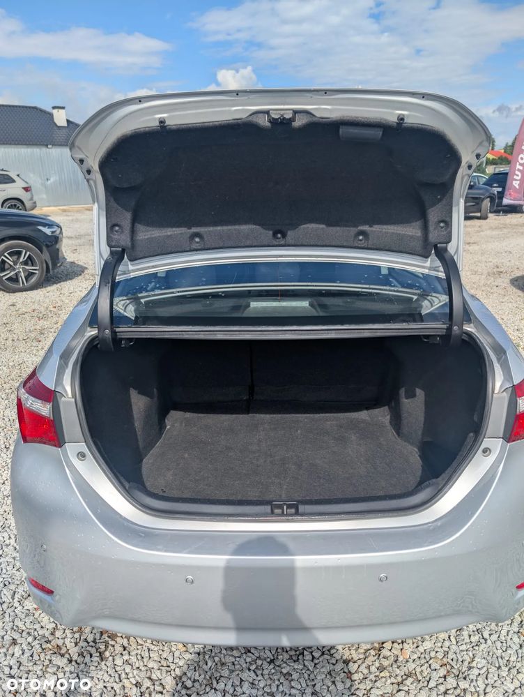 Toyota Corolla 1.4 D-4D Comfort - 27