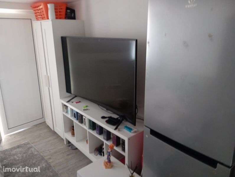Alugo T0 Open house castelo de Paiva - Grande imagem: 2/6