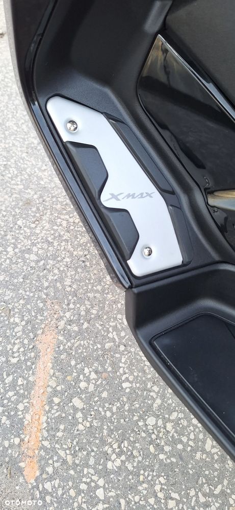 Yamaha X-max - 31