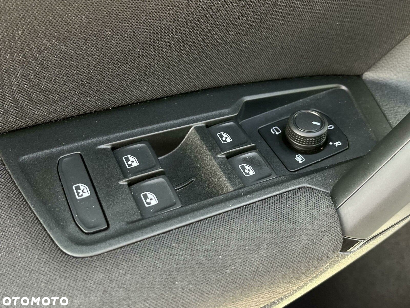 Volkswagen Tiguan - 17