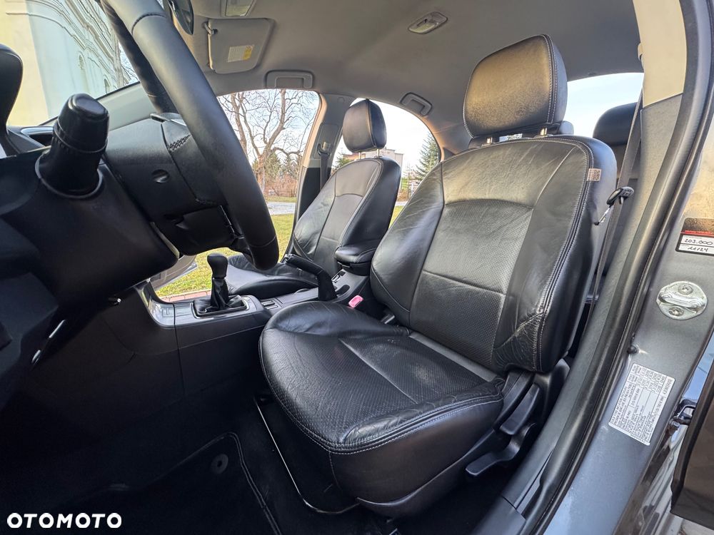 Mitsubishi Lancer - 15