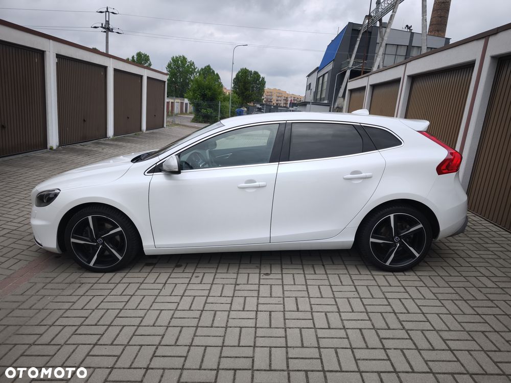 Volvo V40 D4 RDesign - 14