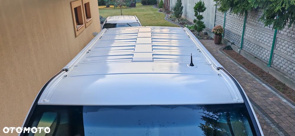 Renault Trafic - 23