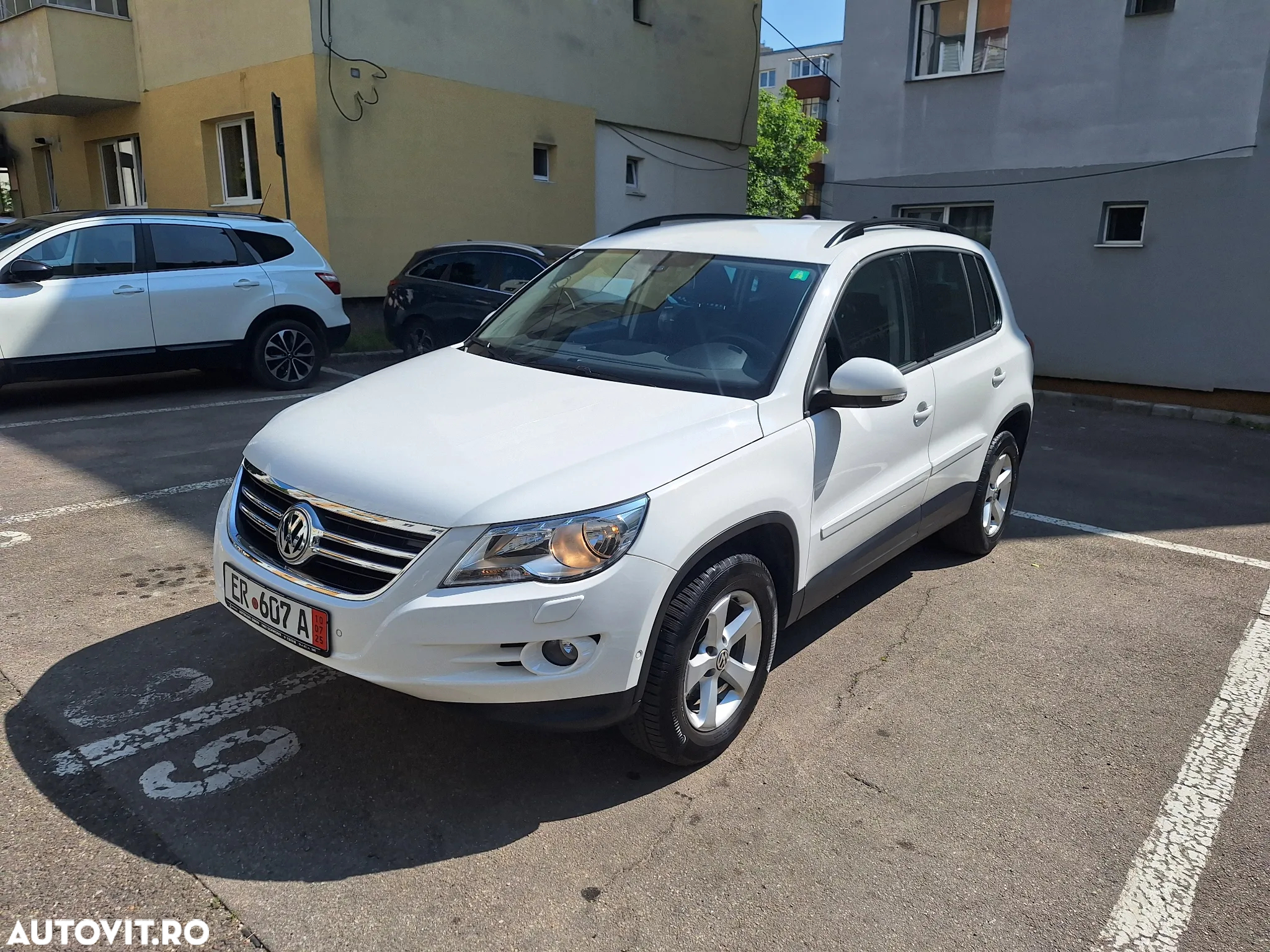 Volkswagen Tiguan 2.0 TDI 4Motion Sport & Style - 11