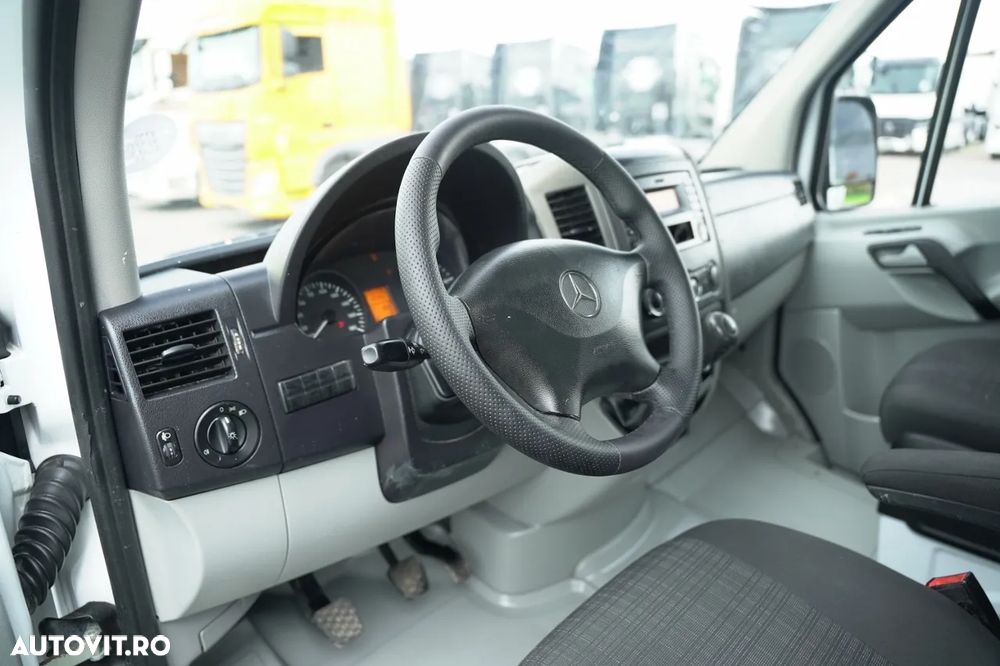 Mercedes-Benz SPRINTER / BASCULATOR / CU OPȚIUNI / 6 LOCURI / DOUĂ / MANUAL / IMPORTAT - 27