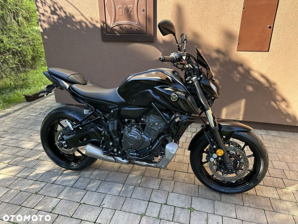 Yamaha MT - 13