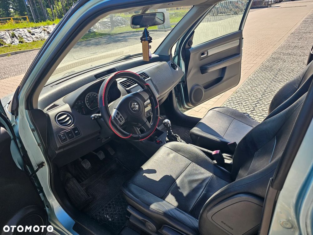 Suzuki Swift 1.3 DDiS 16v GLX - 11