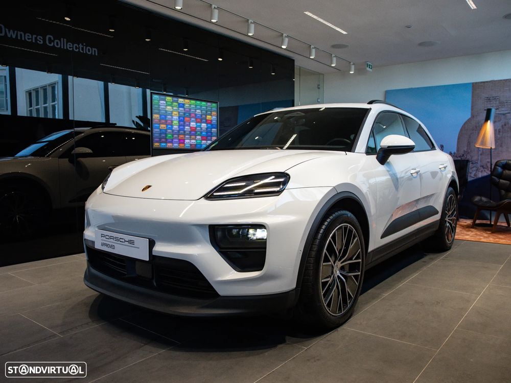 Porsche Macan Electric 4 - 3