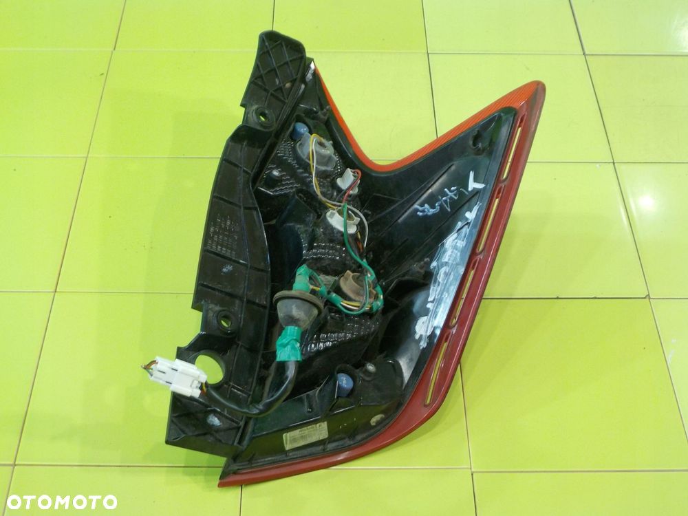 NISSAN NOTE E12 II 16r 1.5 DCI HB 5D lampa lewa tyl 265553VA0A - 4