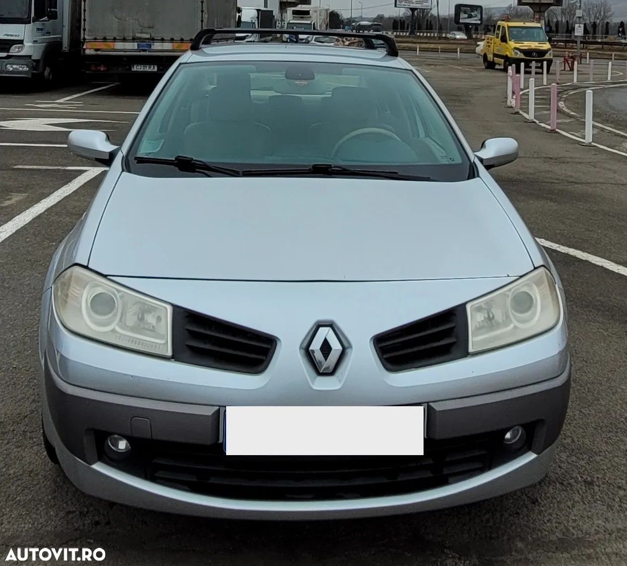 Renault Megane II Sedan 1.6 Influence - 1