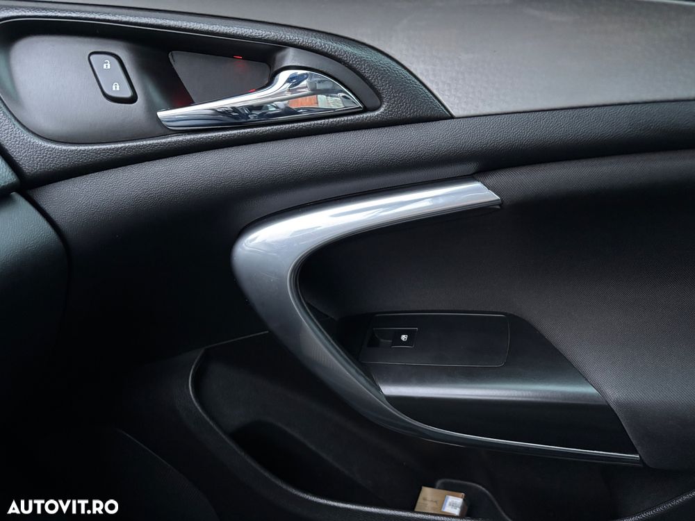 Opel Insignia 2.0 CDTI ecoFLEX Start/Stop Business Innovation - 15