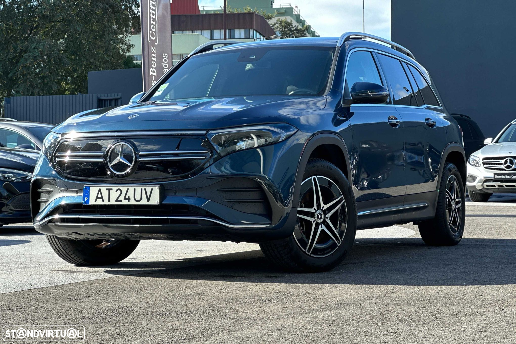 Mercedes-Benz EQB 350 4Matic AMG Line - 5
