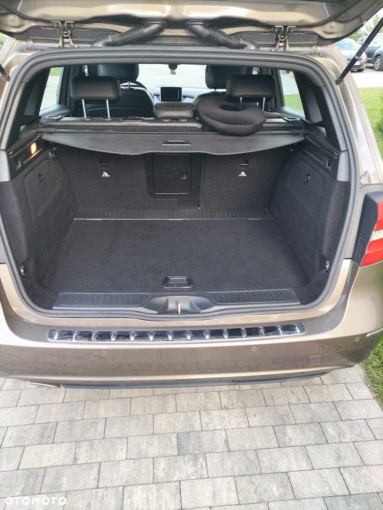 Mercedes-Benz Klasa B 180 CDI (BlueEFFICIENCY) 7G-DCT - 11