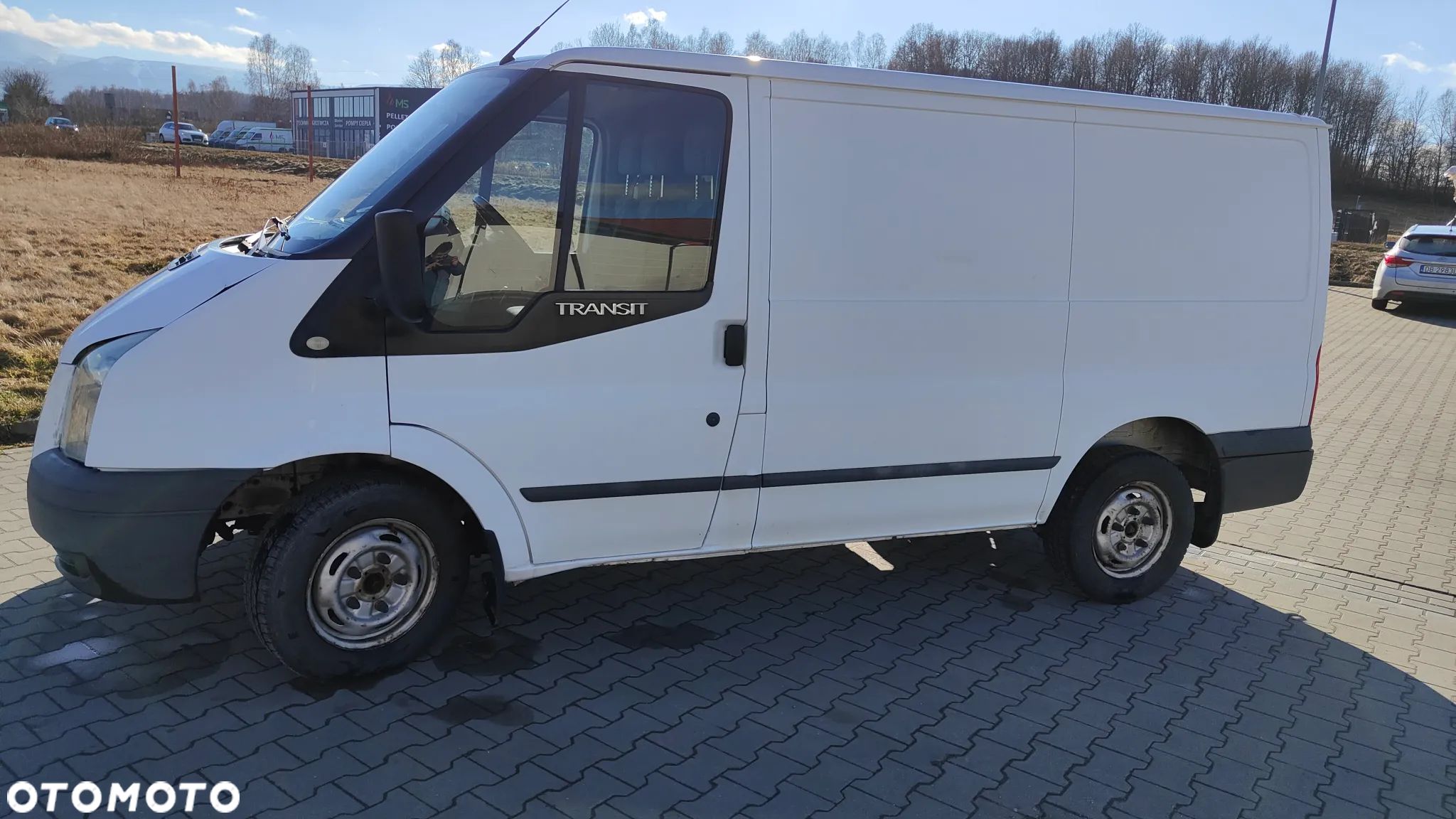Ford Transit - 1