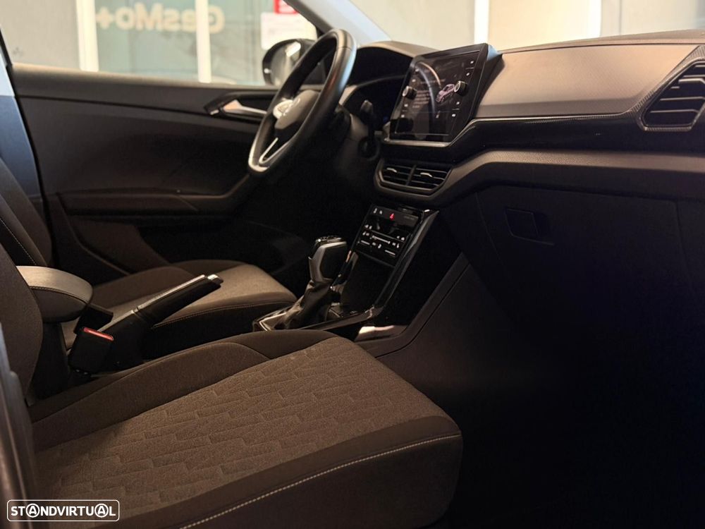VW T-Cross 1.0 TSI Life DSG - 35