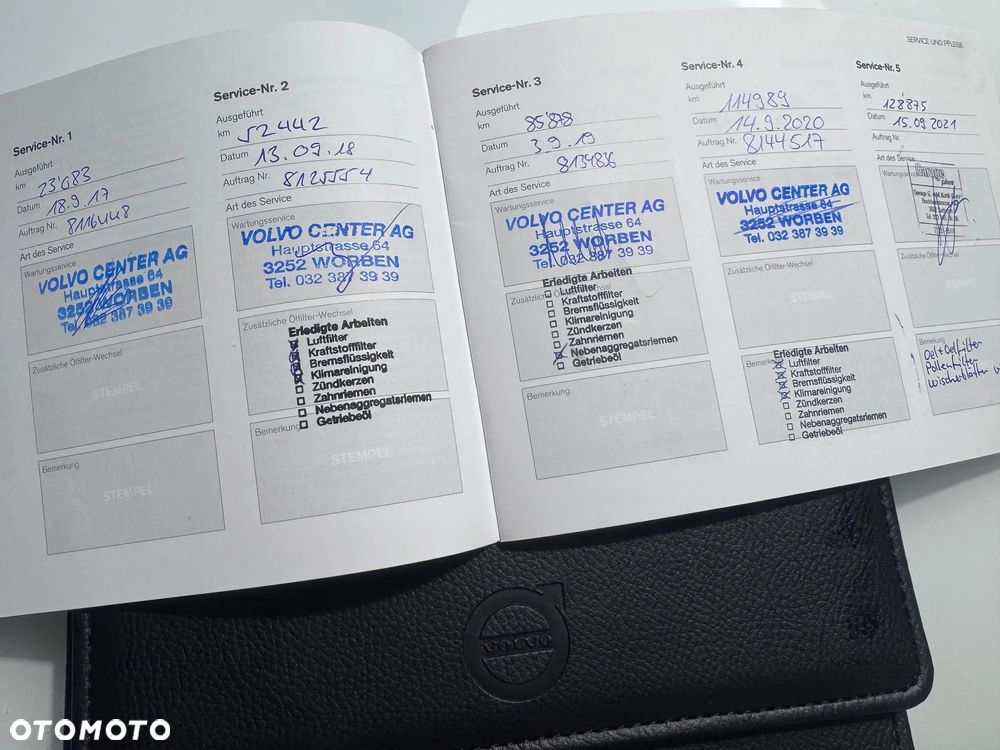 Volvo XC 60 D5 AWD Geartronic Summum - 35