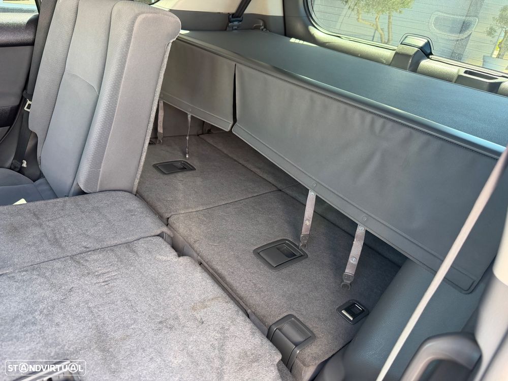 Toyota Land Cruiser Prado - 15