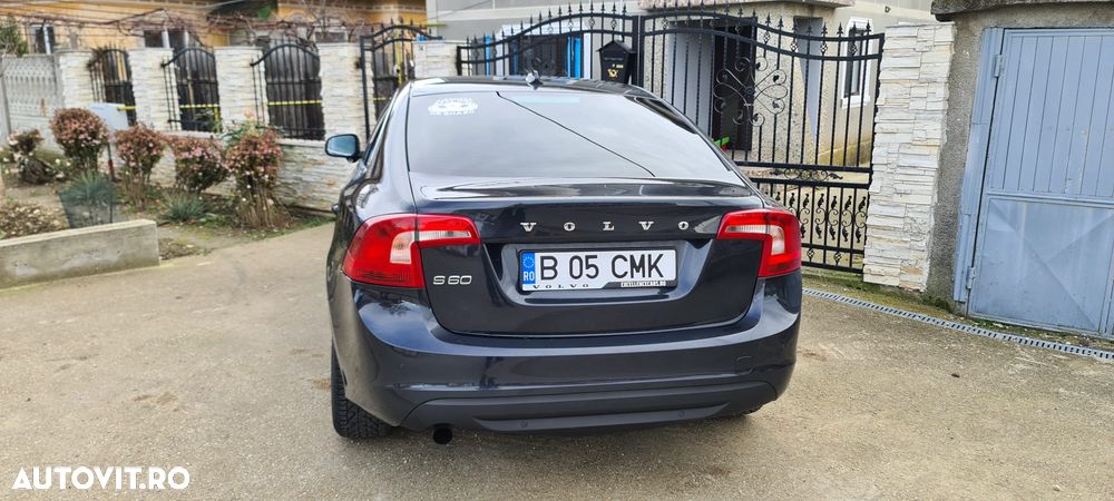 Volvo S60 - 11