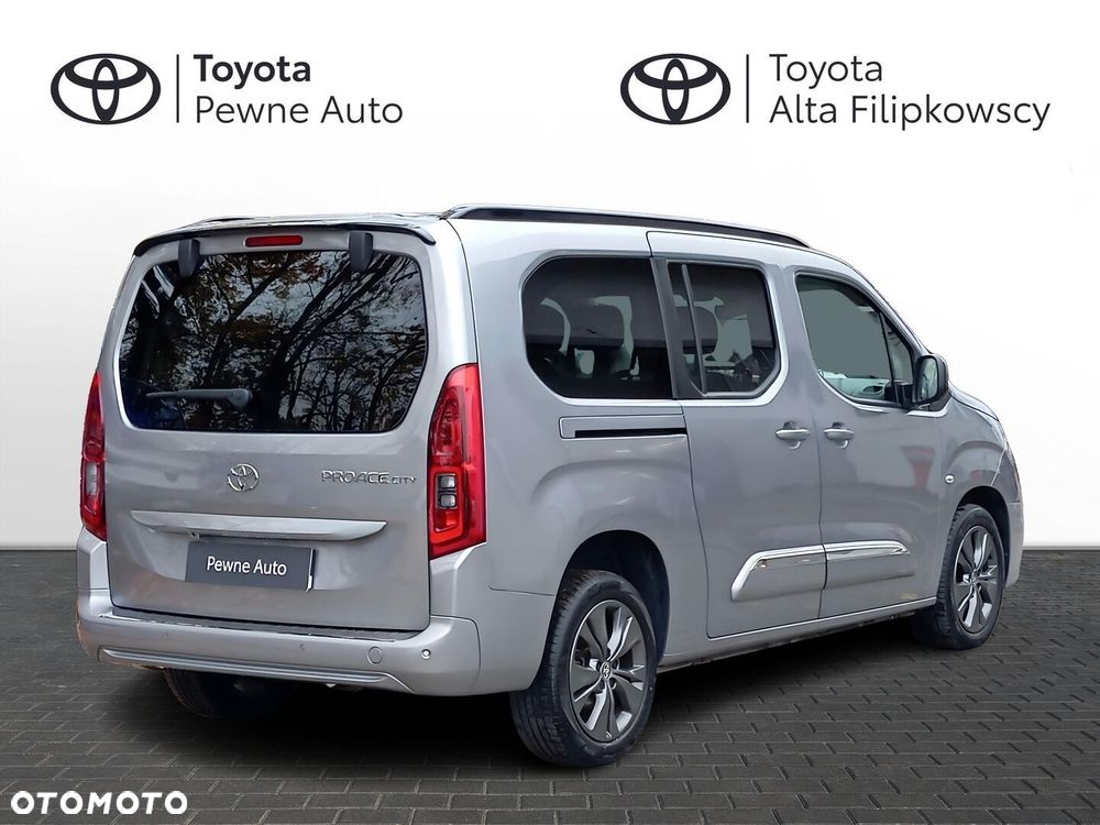 Toyota Proace City Verso 2024 photo 2