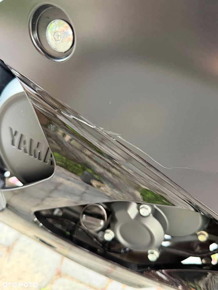 Yamaha YZF - 11