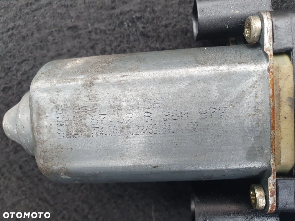 BMW E36 PODNOŚNIK SZYBY LEWY PRZÓD 1977609 8360977 - 4
