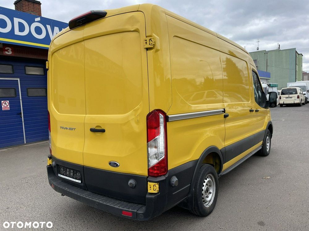 Ford Transit - 4