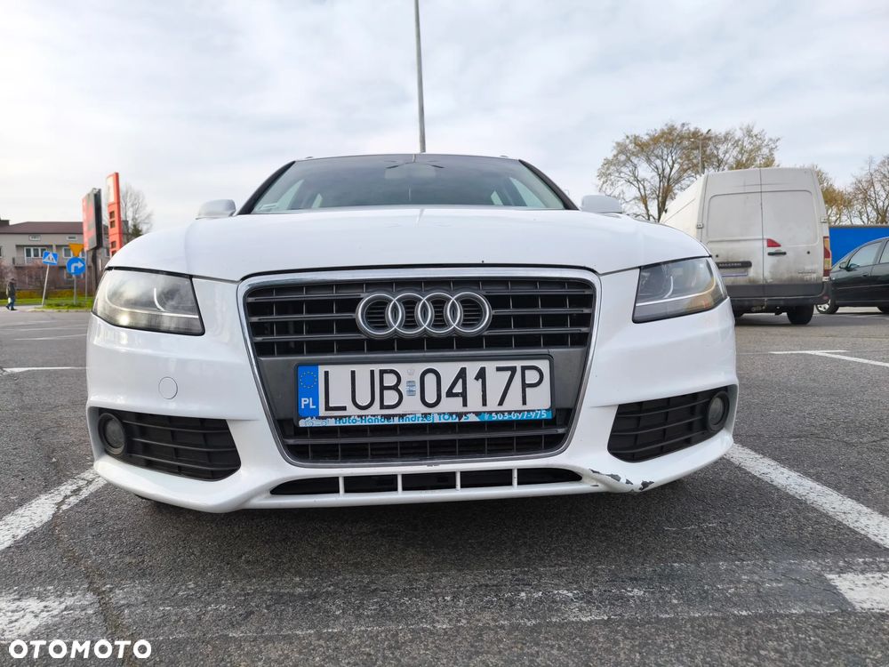 Audi A4 Avant 2.0 TDI - 8