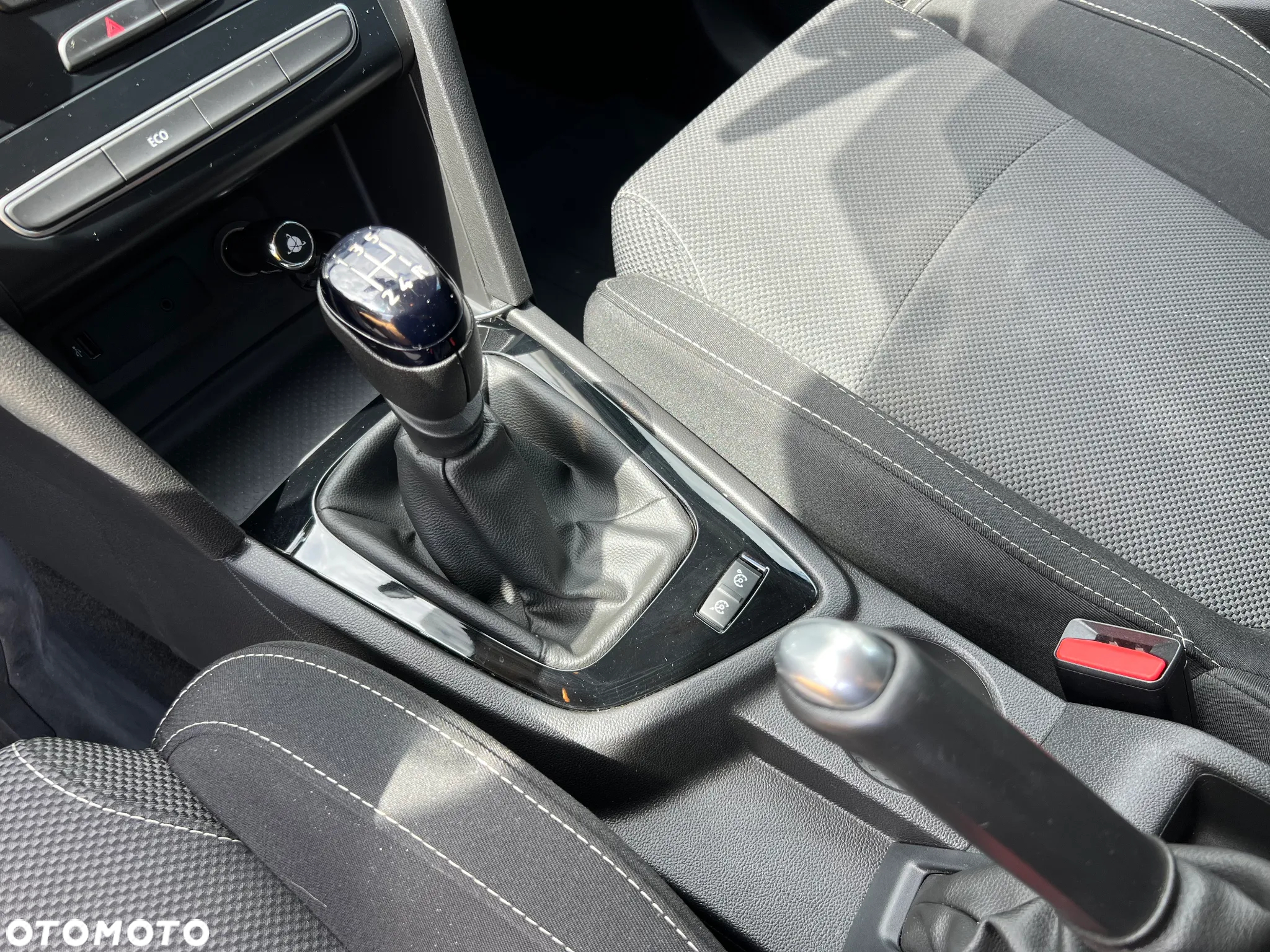 Renault Megane 1.6 SCe Life - 15
