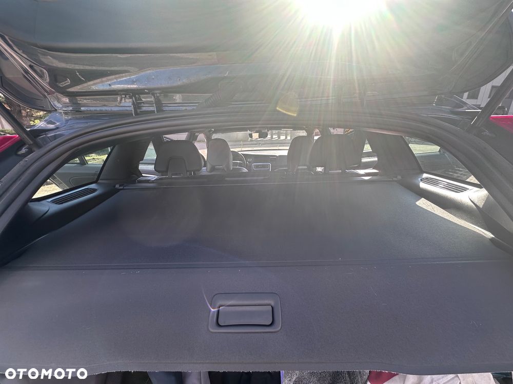 Volvo V60 D4 Drive-E R-Design Summum - 15