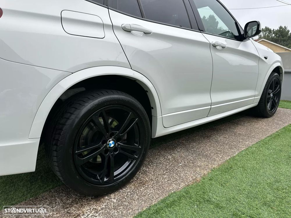 BMW X3 20 d xDrive Pack M Auto — fotografia 24