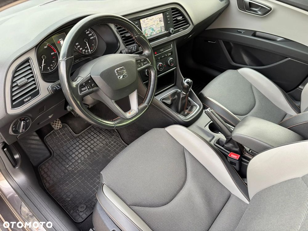 Seat Leon Sportstourer 2.0 TDI Start&Stop 4Drive X-Perience - 6