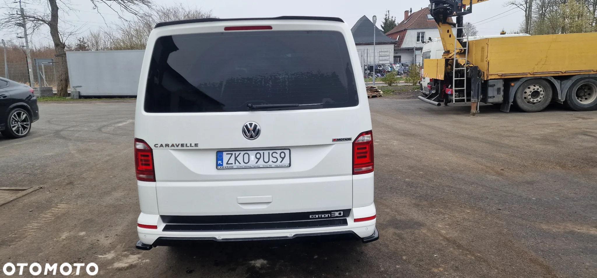 Volkswagen Caravelle - 6