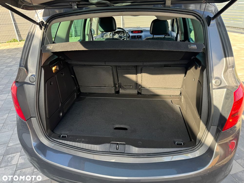 Opel Meriva - 13