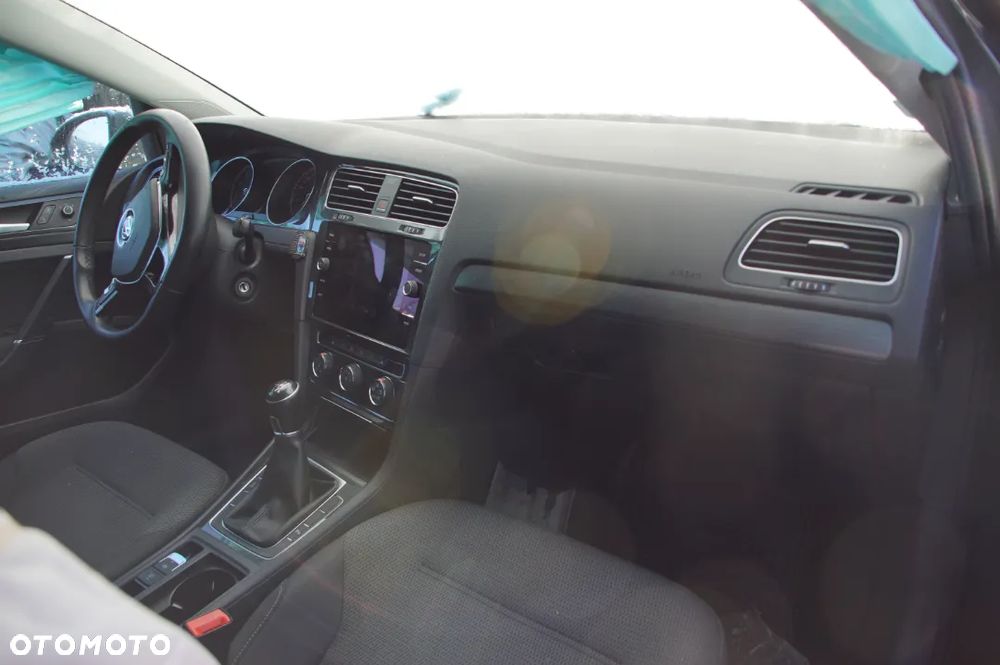 SKUP AUT MOTOCYKLI MASZYN ROLNICZYCH 692324777 ZŁOMOWANIE STACJA DEMONTAŻU POJAZDÓW AUTOSTROISZ LIPNO POJAZD NA CZĘŚCI GOLF 7 1.4 TSI 150 KM CZDA SKRZYNIA RSW LAKIER LR7H - 5