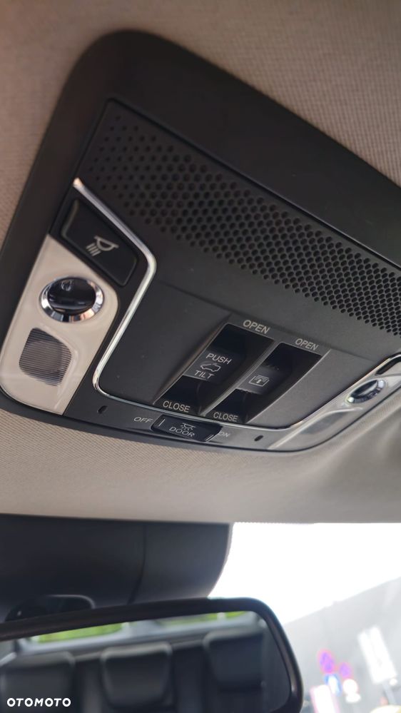 Honda HR-V 1.5 Elegance (ADAS) - 34