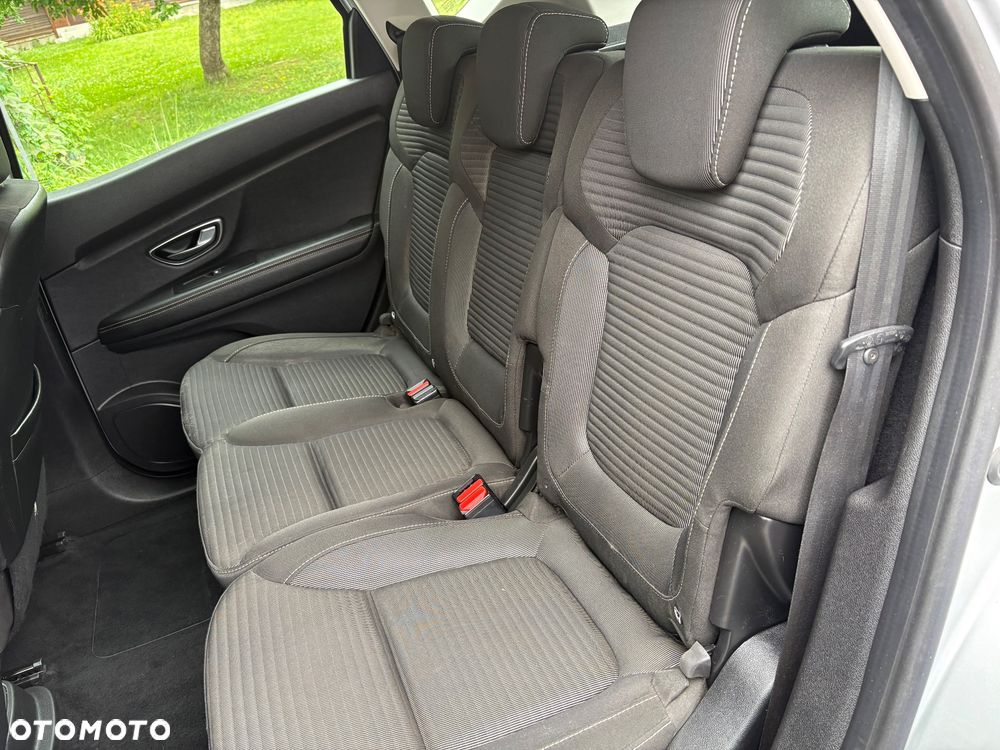 Renault Scenic - 19