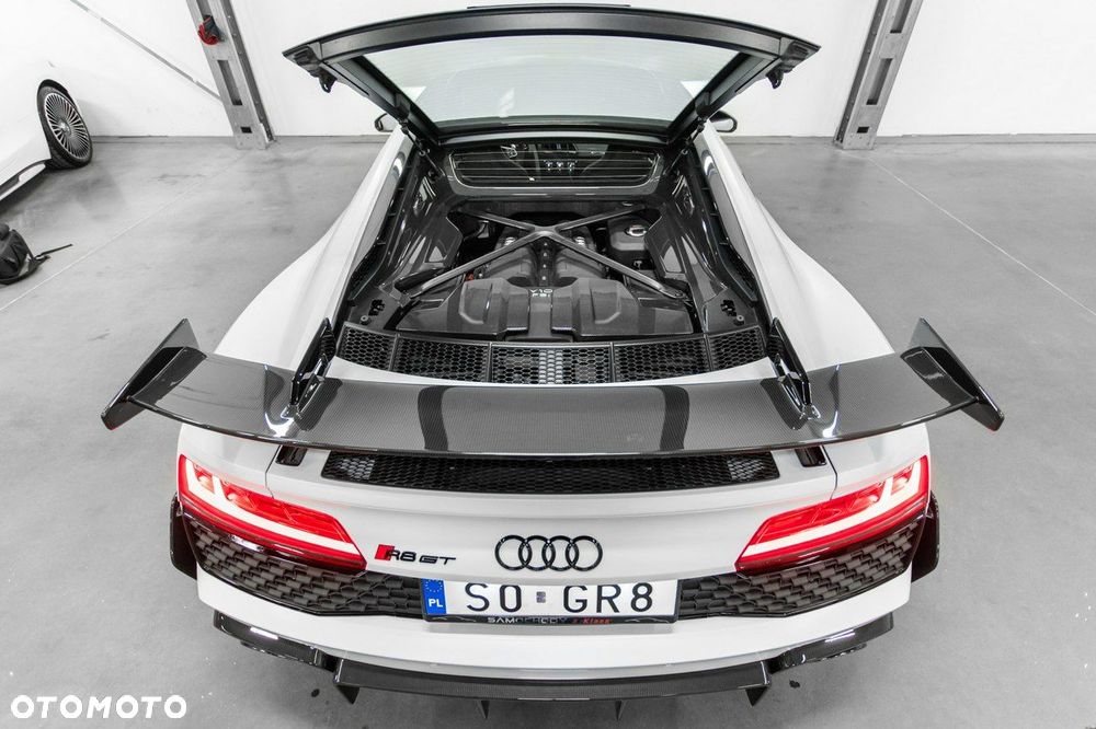 Audi R8 Coupé V10 RWD GT - 26