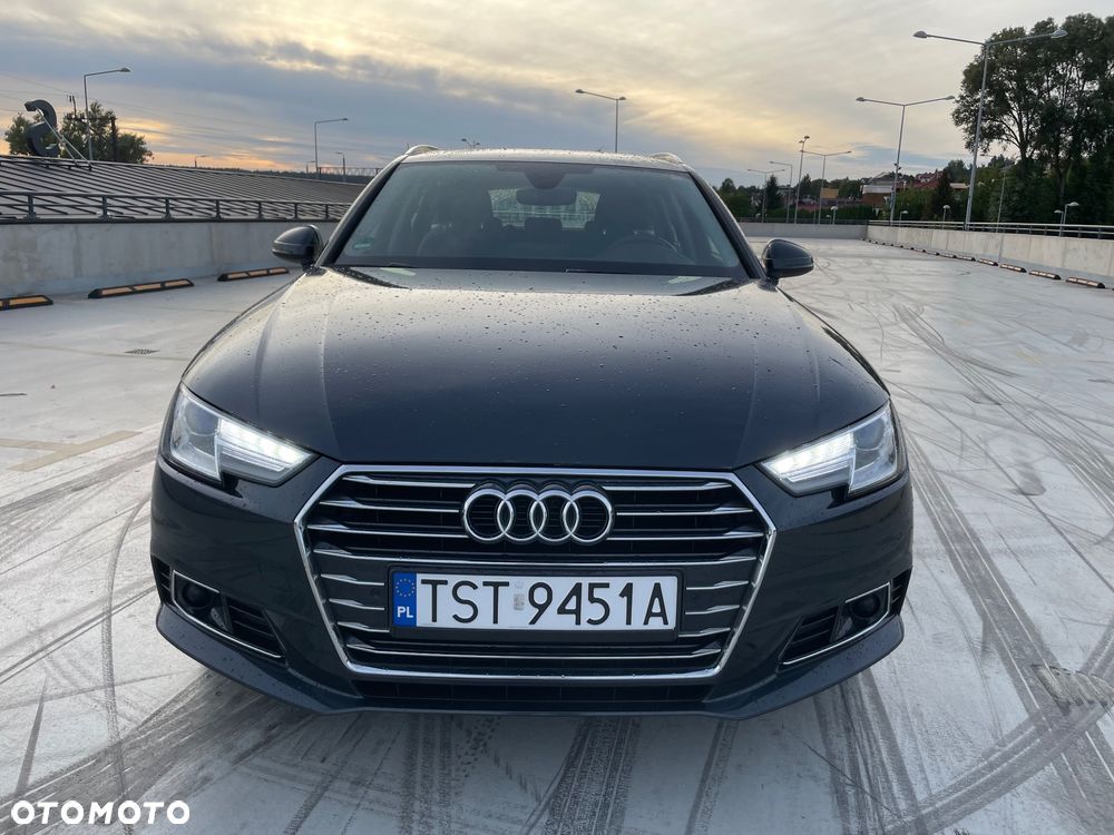 Audi A4 Avant 2.0 TDI ultra S tronic design - 2