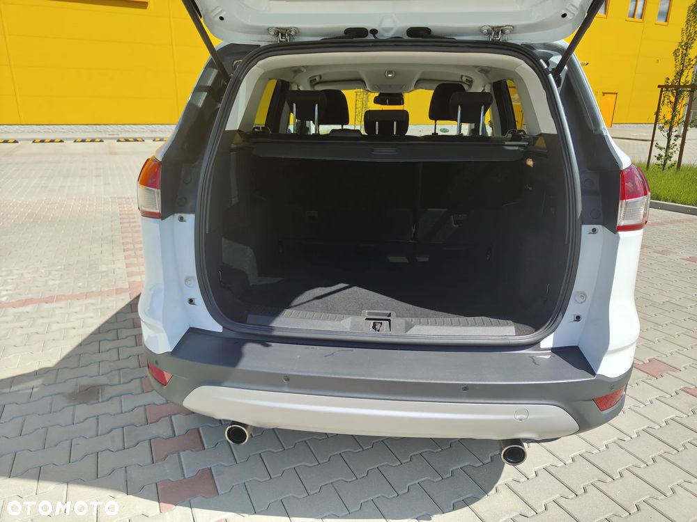 Ford Kuga 1.5 EcoBoost 2x4 Trend - 14