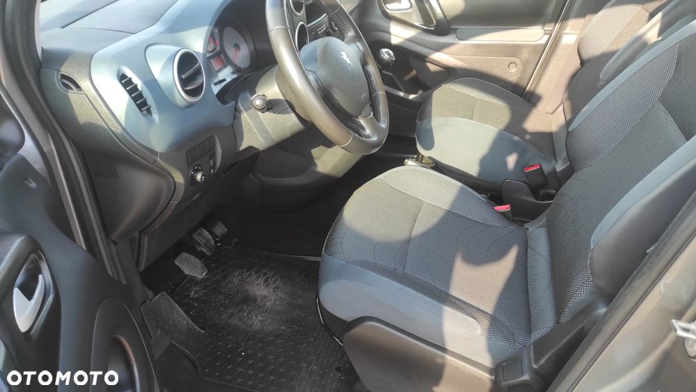 Peugeot Partner 1.6 HDi Presence - 14