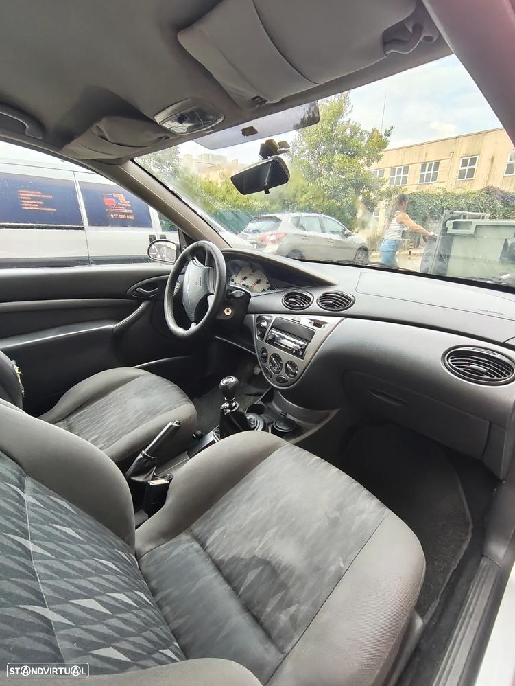 Ford Focus 1.8 TDdi Trend - 3
