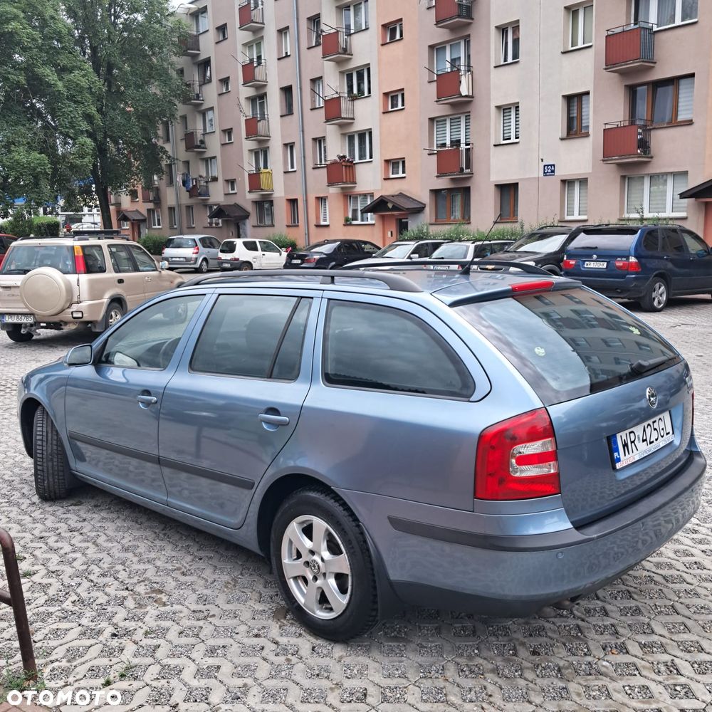 Skoda Octavia 2.0 TDI Ambiente - 9