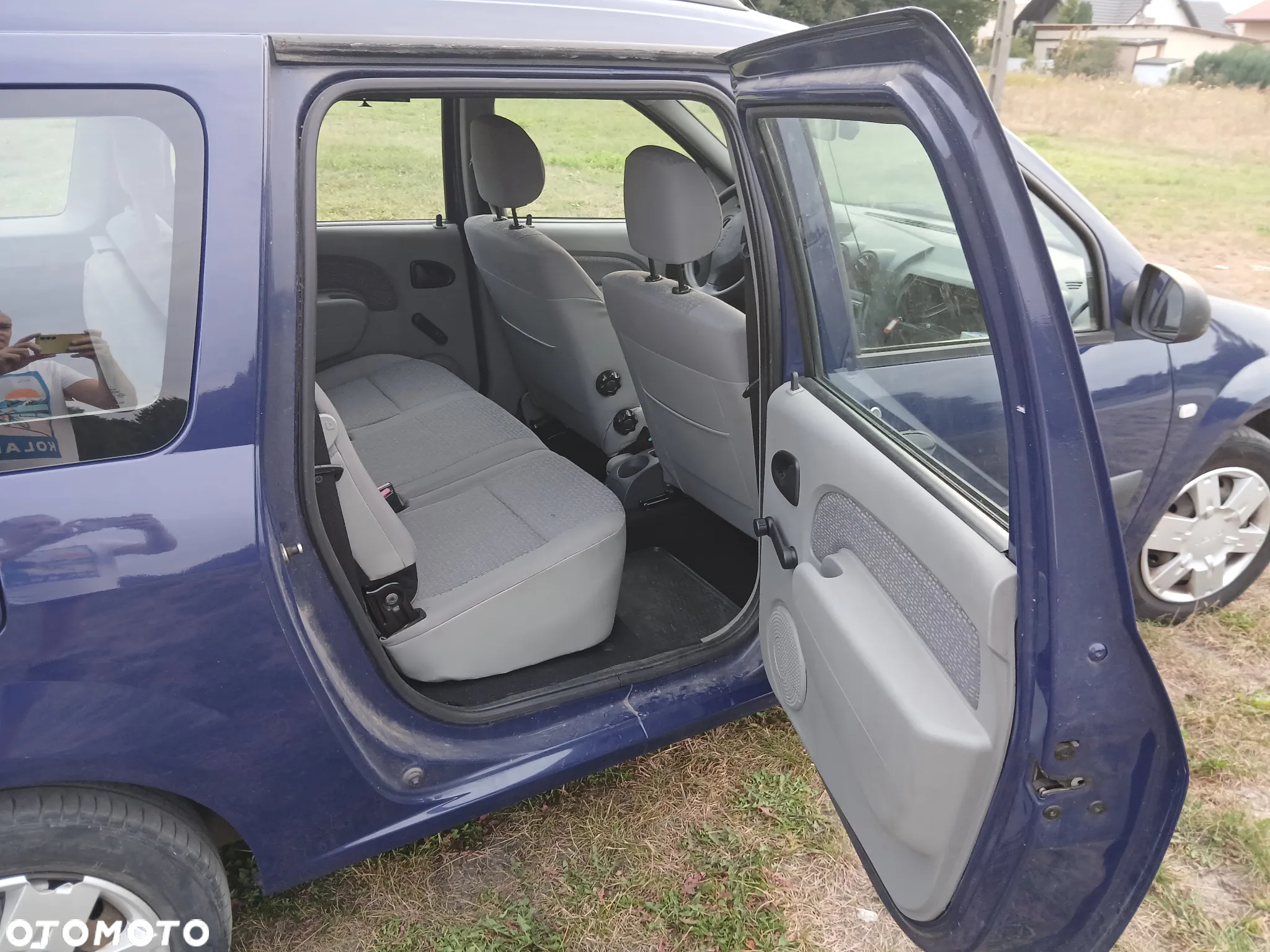 Dacia Logan MCV 1.6 16V Laureate - 8