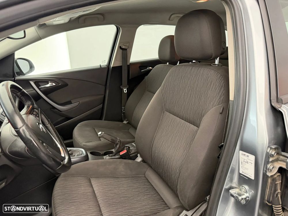 Opel Astra Sports Tourer - 4